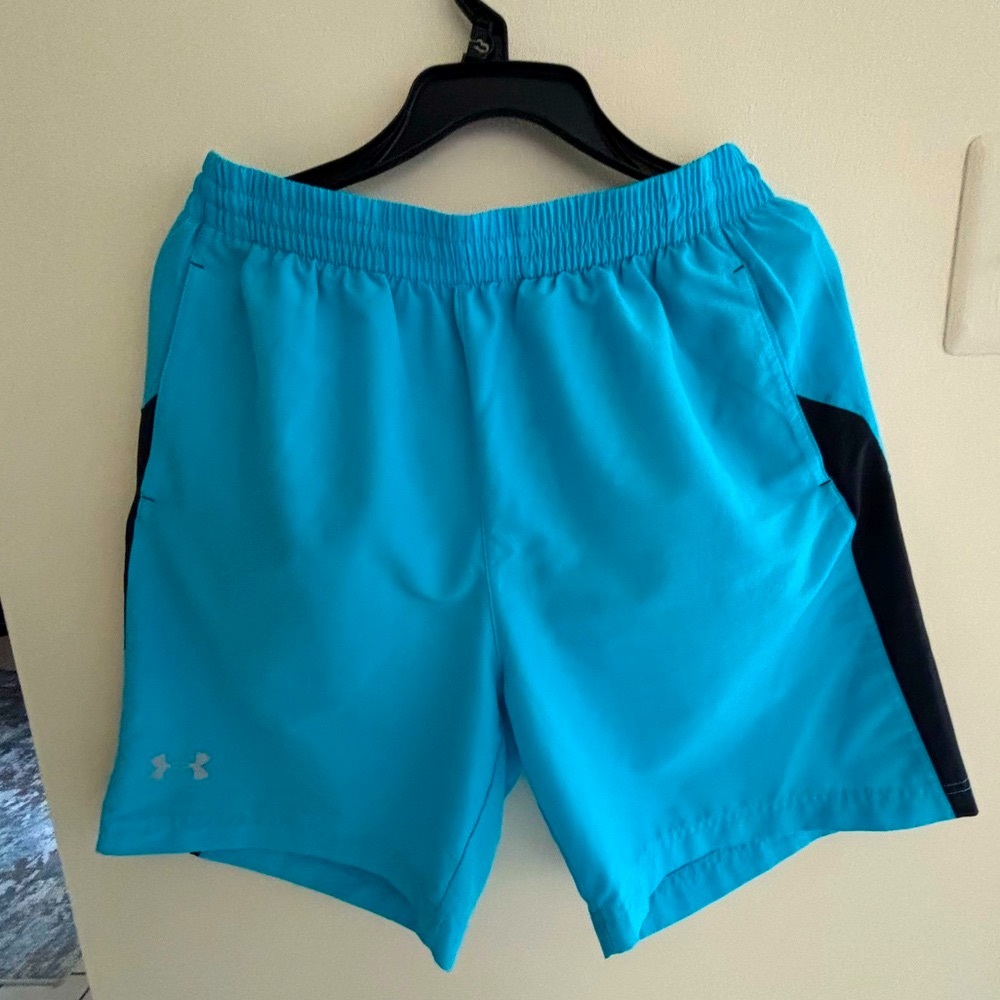 under armour aqua blue fitted athletic M Size